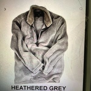 True Grit authentic pebble pile pullover in neutral grey. Like new condition